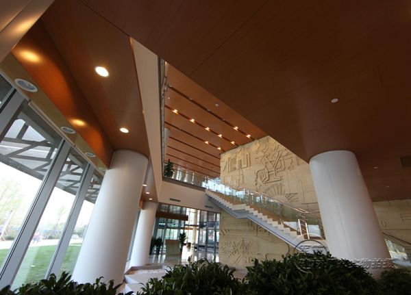 【軍霸建材】鋁單板廠家對價錢的定位如何？